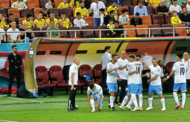 Selecționerul Israelului trimite „săgeți”: „Egal bun pentru România, nu pentru noi”
