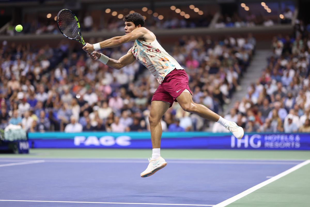 Daniil Medvedev a trecut de Carlos Alcaraz în semifinalele US Open » Duel spectaculos cu Novak Djokovic în ultimul act