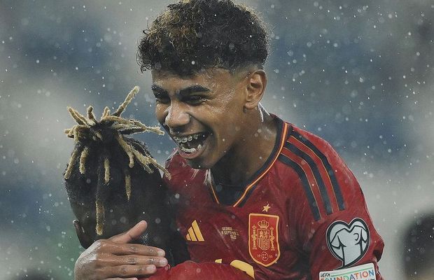 Lamine Yamal despre debutul extraordinar pentru La Roja: „Simt că trăiesc un vis. Se vede că sunt fericit că am luat decizia de a juca pentru Spania”