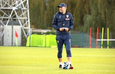 Edi Iordănescu a anunțat lotul pentru meciul cu Israel » Jucătorii pe care se va baza + Ce numere vor purta pe tricouri