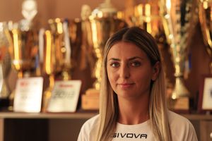 Mărturia terifiantă a unei jucătoare kosovare agresată de ultrașii Farului în Champions League: „Strigau «Omorâți-i pe albanezi!». Plângeam și ne era teamă de ce e mai rău”