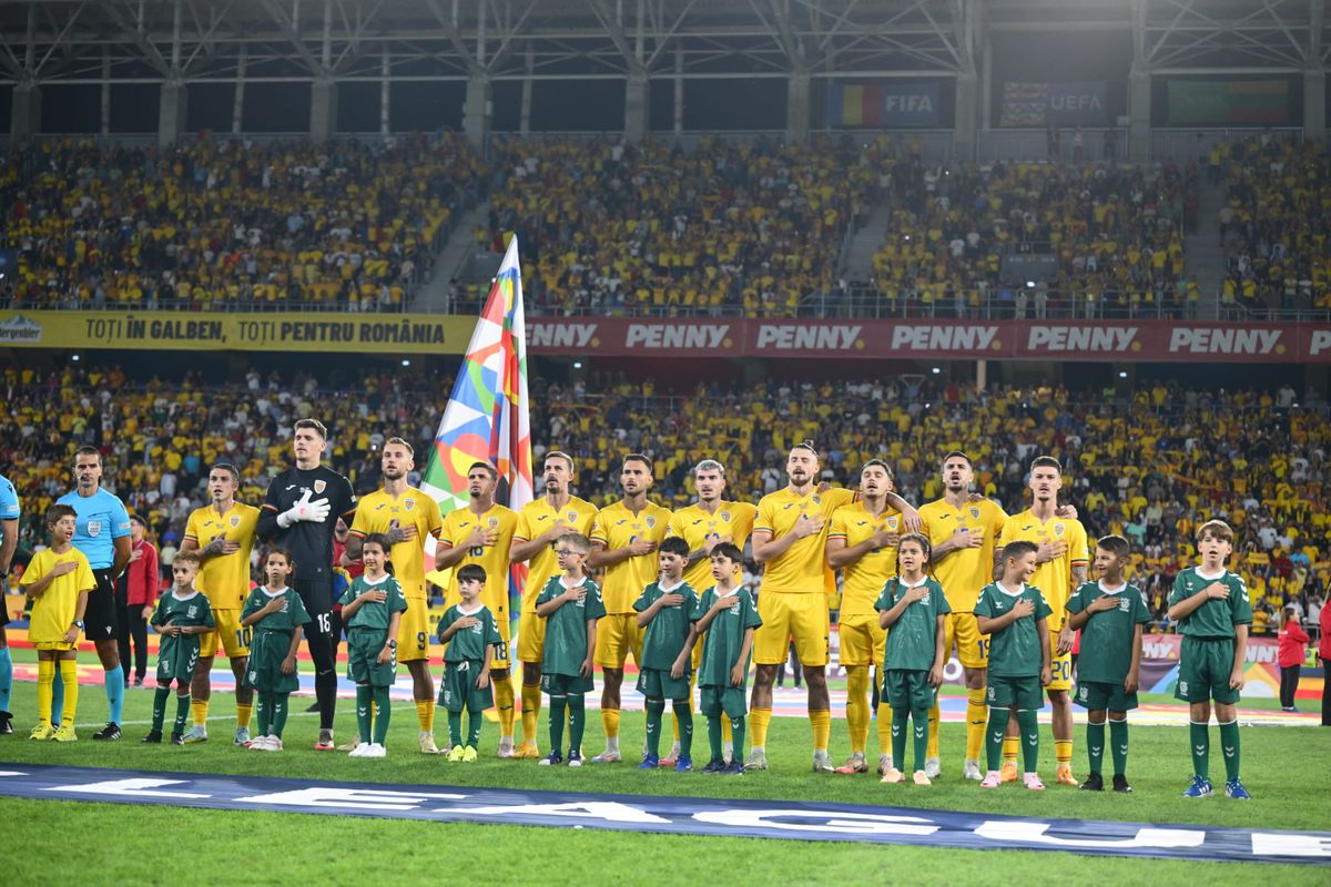 Moment emoționant înainte de România - Lituania » Christoph Daum a fost comemorat pe Stadionul Steaua