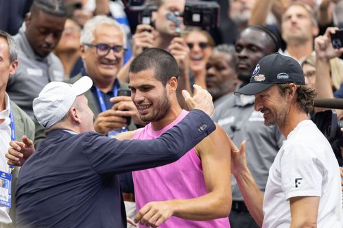 Carlos Alcaraz, Juan Carlos Ferrero (dreapta) și Albert Molina (cu spatele), agentul spaniolului/Foto: Imago Images