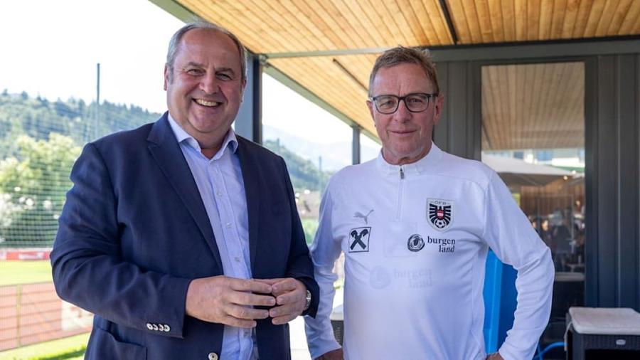 Josef Proll și Ralf Rangnick, în cantonamentul naționalei Austriei Ralf Rangnick a dat răspunsul definitiv la oferta lui Milan