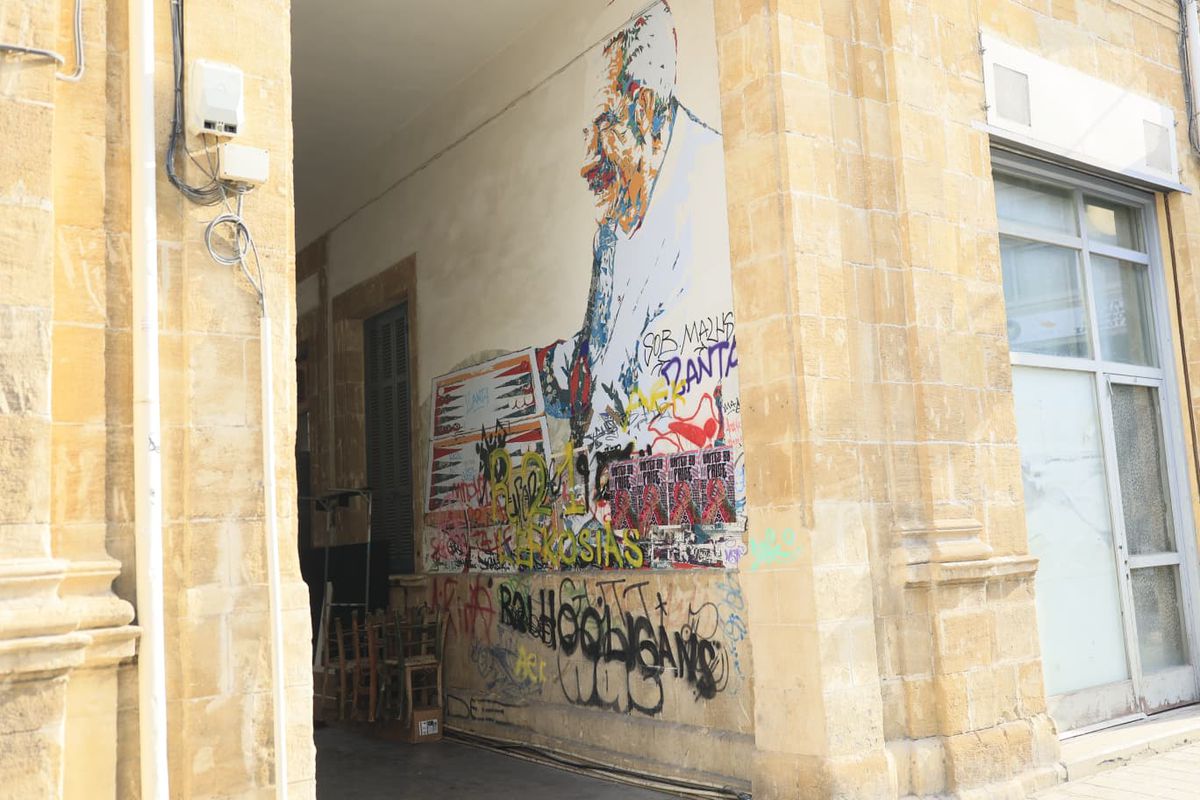 Nicosia - orașul împărțit în două