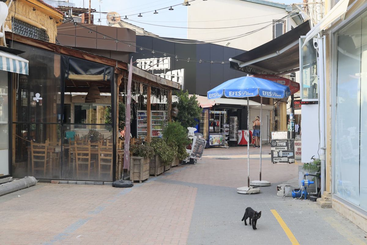 Nicosia - orașul împărțit în două