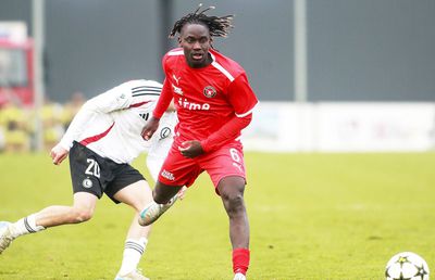 Fotbalistul a mințit și a jucat la Benfica cu acte false: „E cu 6 ani mai în vârstă!”