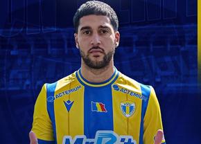 Petrolul a făcut al 15-lea transfer » Fotbalist de atac cu 105 meciuri în Serie B
