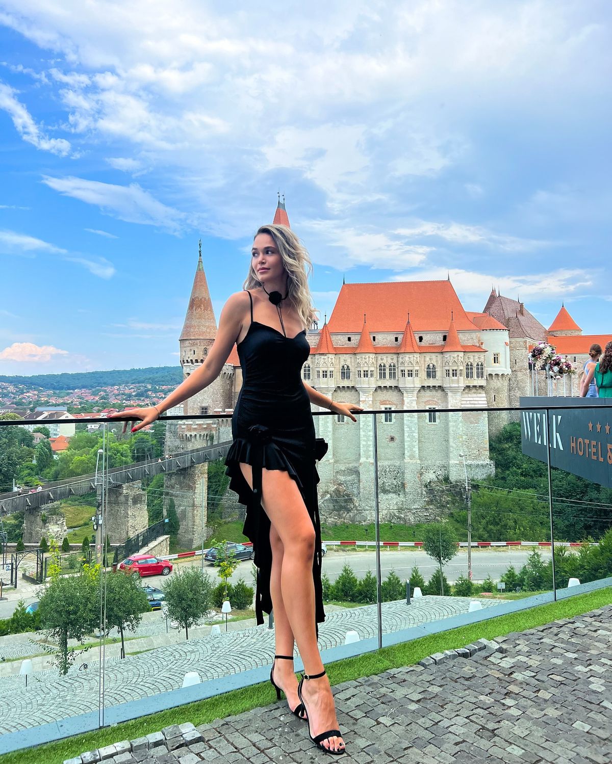 Larisa Vasilică, voleibalistă la Rapid, dezvăluiri sincere din vestiar: „Mergem la piscină, facem grătare și după ne certăm... Eu de ce nu joc, ea de ce joacă?”