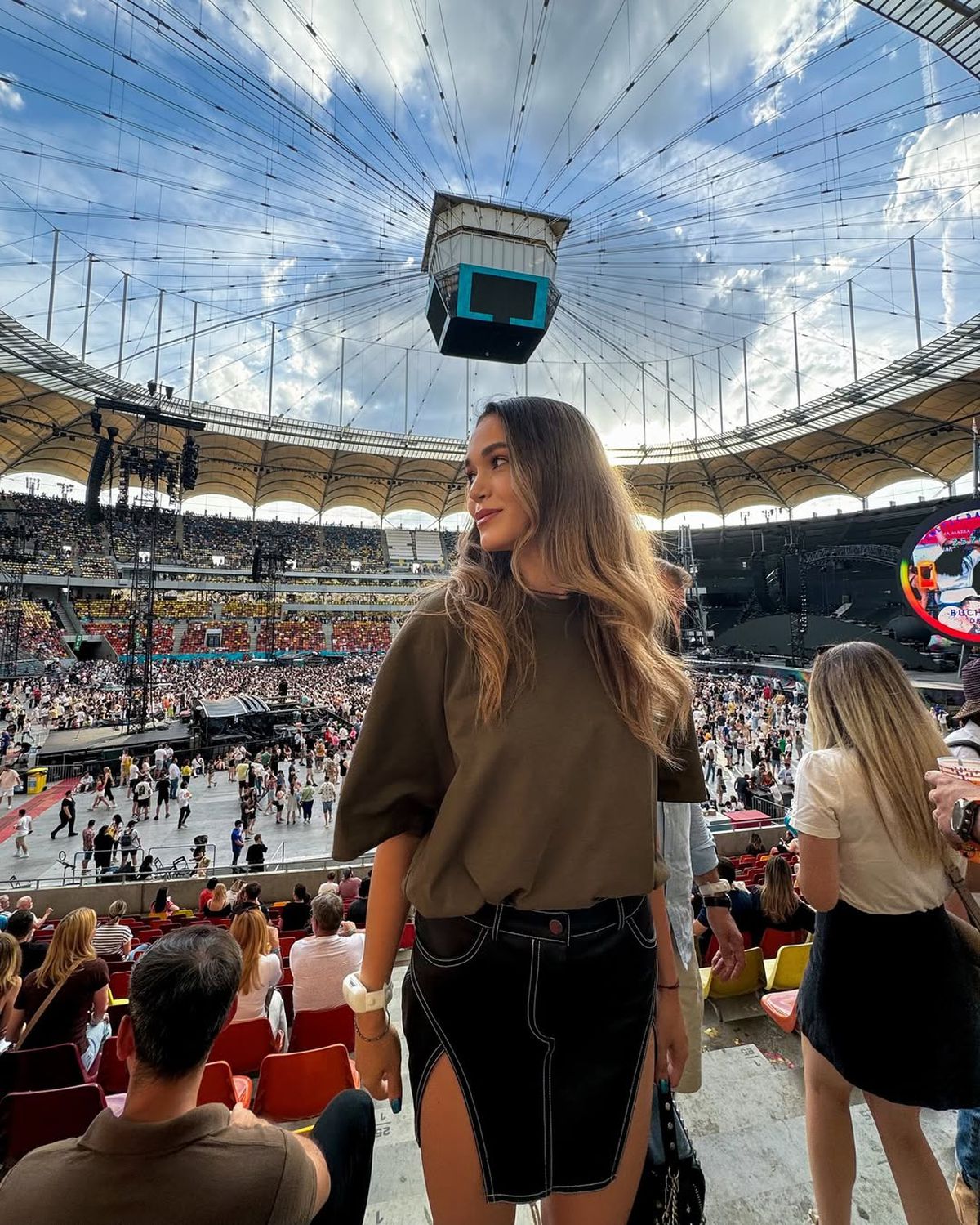 Larisa Vasilică, voleibalistă la Rapid, dezvăluiri sincere din vestiar: „Mergem la piscină, facem grătare și după ne certăm... Eu de ce nu joc, ea de ce joacă?”