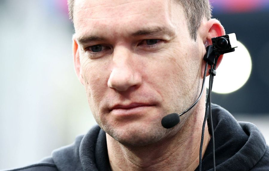 Jarred Gillett a testat în Anglia noul echipament video pe Sellhurst Park / Foto: Imago Premieră la întâiul „Derby d'Italia” pentru Cristi Chivu! » Perspectivă specială pentru telespectatorii din Serie A