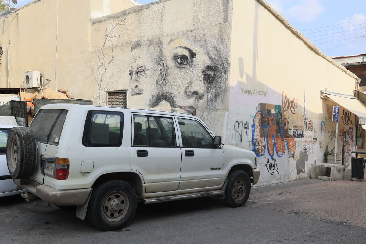 Nicosia - orașul împărțit în două