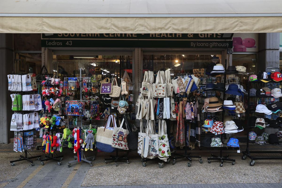 Nicosia - orașul împărțit în două