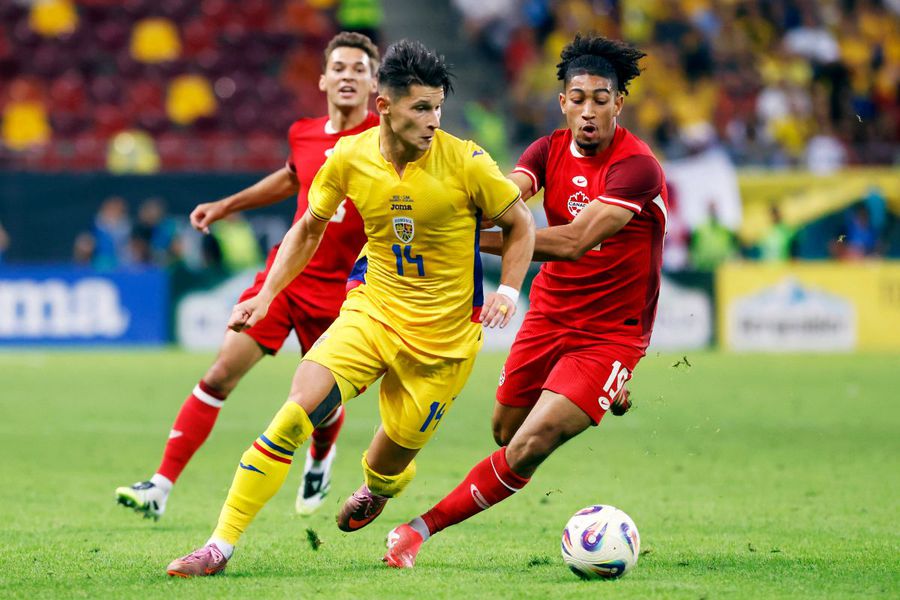 Alexandru Dobre în România - Canada / FOTO: Imago Gâlcă a numit rapidistul care poate ajuta naționala lui Lucescu: „Foarte bun 1 vs. 1”