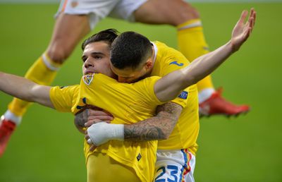 Ianis Hagi, elogiat de un rival după golul de la Hamburg: „Face exact ce ne obișnuise tatăl său!”