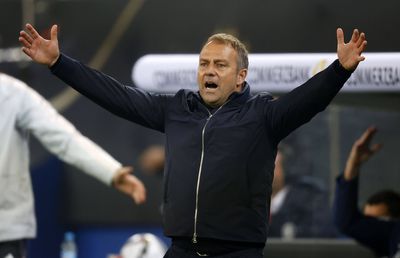 „Tricolorii” au încins spiritele în tabăra nemților » Hansi Flick și-a criticat direct un jucător: „Uneori e paralel!”