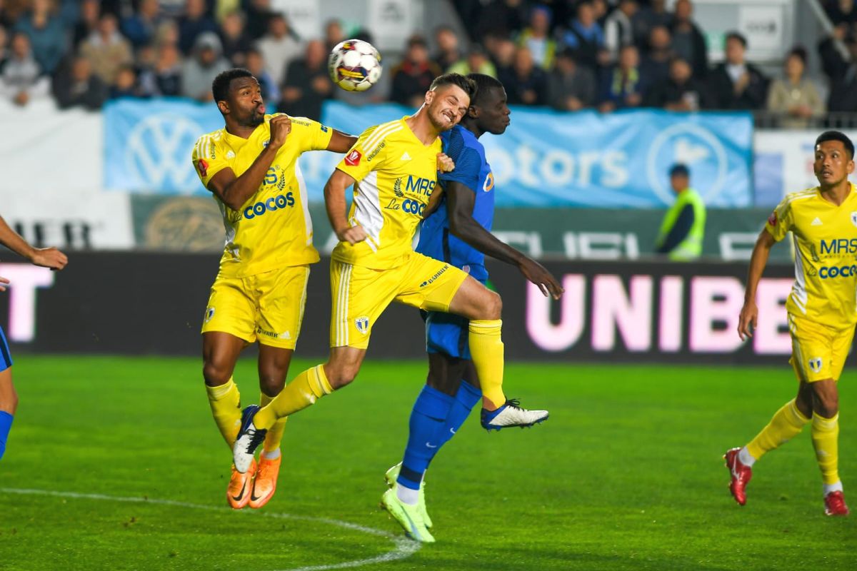 Dumitru Dragomir „îl scutură” pe fotbalistul de la FCSB: „Să se lase, dacă nu face față presiunii!”