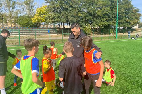 Astăzi a fost lansat programul „Școala de Fotbal Fundația Olimpică Română” // foto: GSP