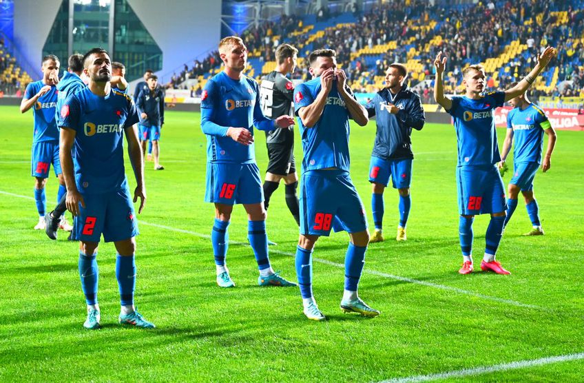 FCSB s-a impus în deplasarea cu Petrolul, scor 2-0, în etapa cu numărul 13 din SuperLiga României. Ilie Dumitrescu (53 de ani) crede că Andrei Cordea (23 de ani) a fost cel mai bun fotbalist al meciului.