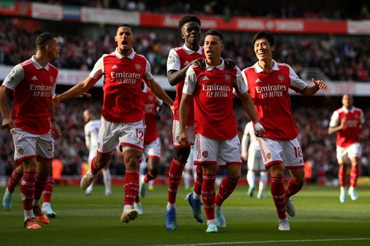 Arsenal și Liverpool se întâlnesc în derby-ul etapei cu numărul 10 din Premier League. Meciul este programat la ora 18:30, liveTEXT pe GSP.ro și televizat pe Digi Sport 1 și Prima Sport 1.