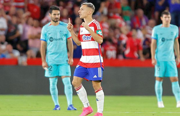 Cu „dubla” reușită aseară contra Barcelonei, mijlocaşul de la Granada a intrat într-un club select în care se află și Gică Craioveanu