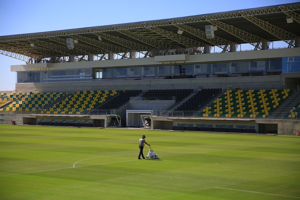 GSP a intrat pe stadionul pe care se va disputa Cipru - România » Marea problemă care îi așteaptă pe „tricolori” + Diferență uriașă între cele două vestiare