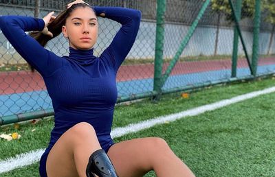 Arbitră de 24 de ani, protagonista unui „sex tape” cu un observator UEFA de 61 de ani din Turcia! » Înregistrarea interzisă minorilor, distribuită pe rețelele de socializare