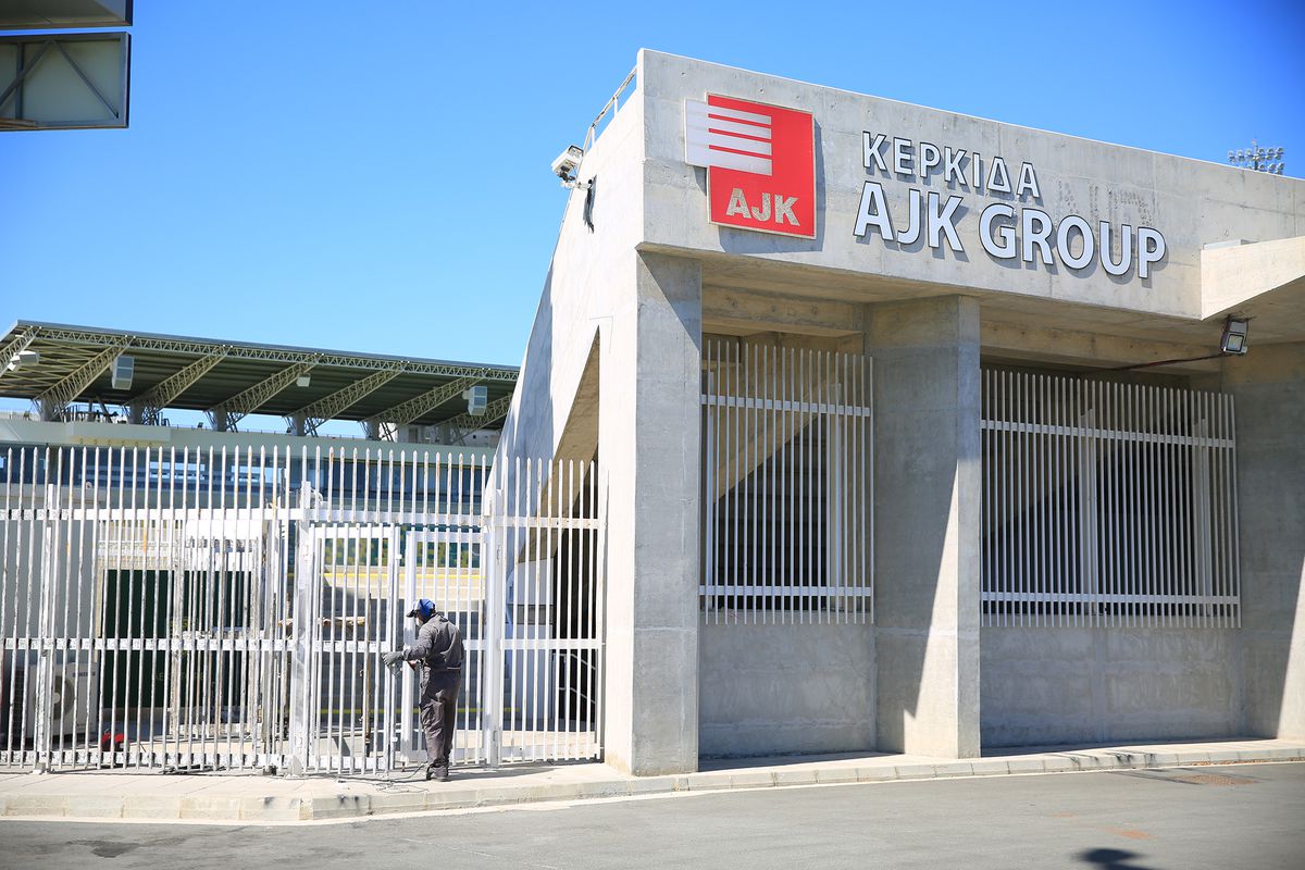 Stadionul AEK Larnaca