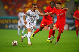 Când se joacă derby-ul dintre FCSB și Rapid » Programul etapelor 14 și 15 din Superliga