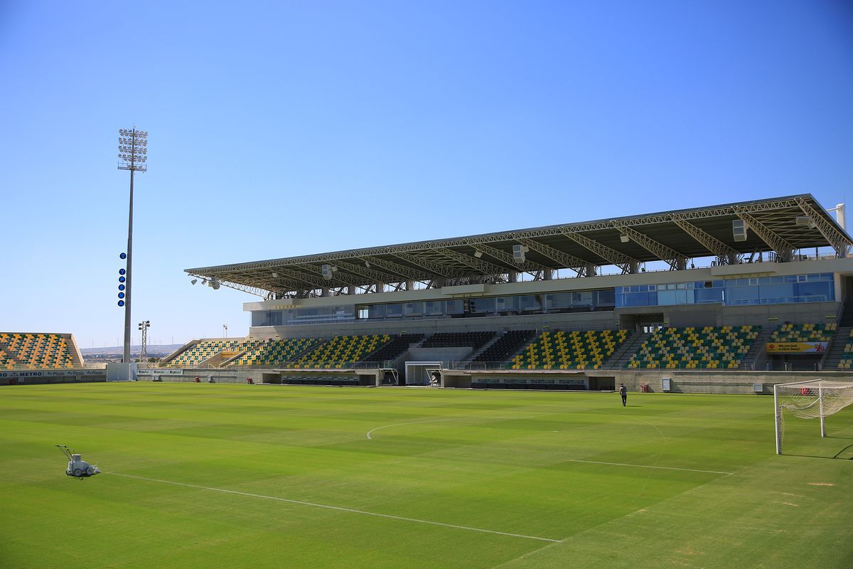 Stadionul AEK Larnaca