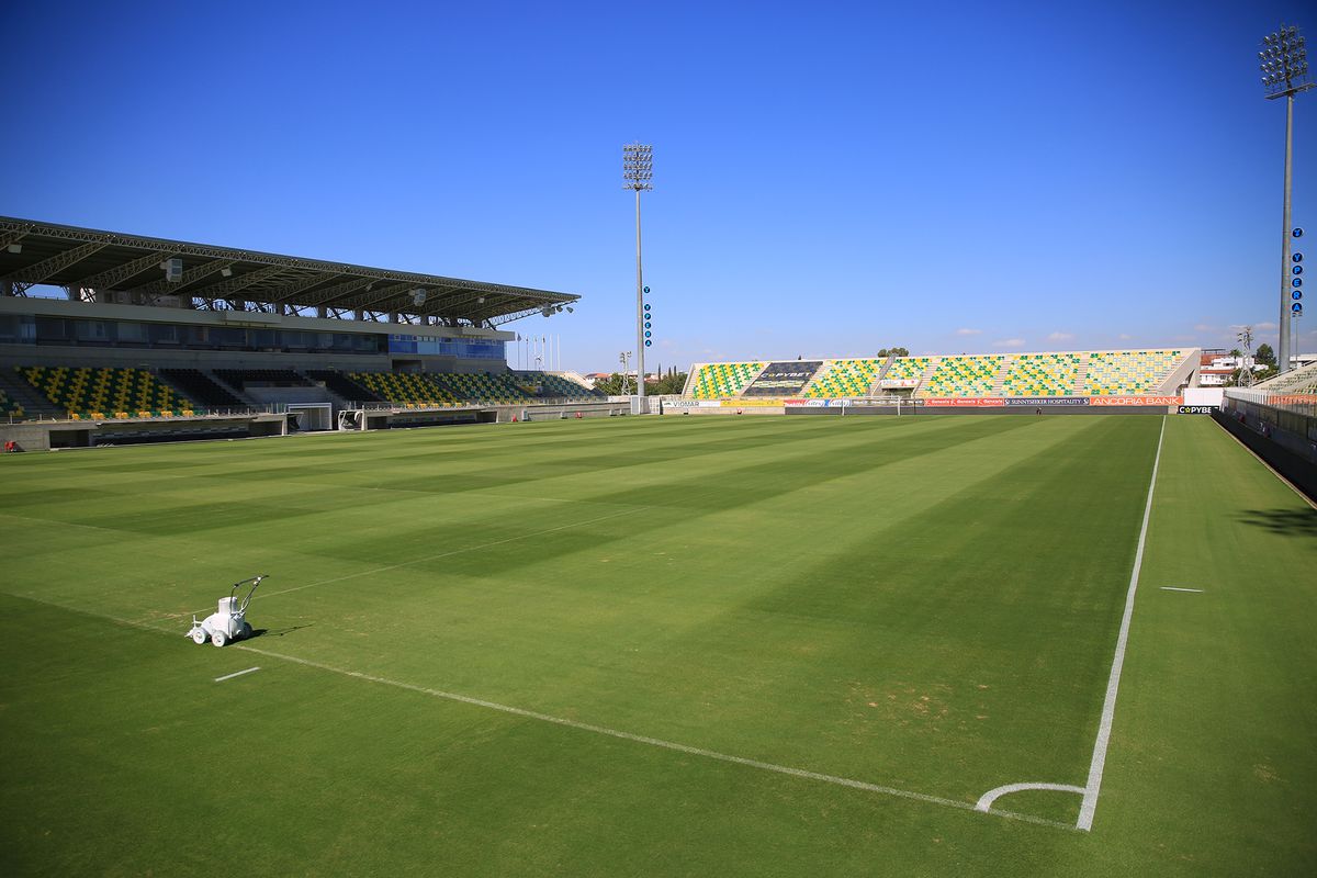 Stadionul AEK Larnaca