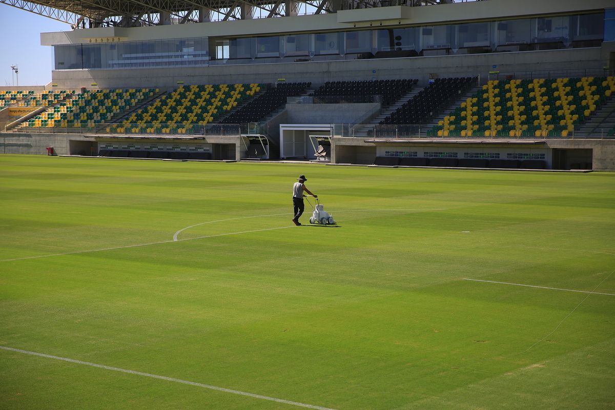 Stadionul AEK Larnaca