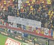 Galeriile s-au războit prin mesaje în Dinamo - Rapid » „Câinii” le-au luat fața giuleștenilor
