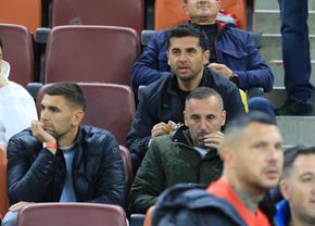 Îl recunoști? Apariție discretă, la România - Moldova, a fostului mijlocaș de la Dinamo și FCSB