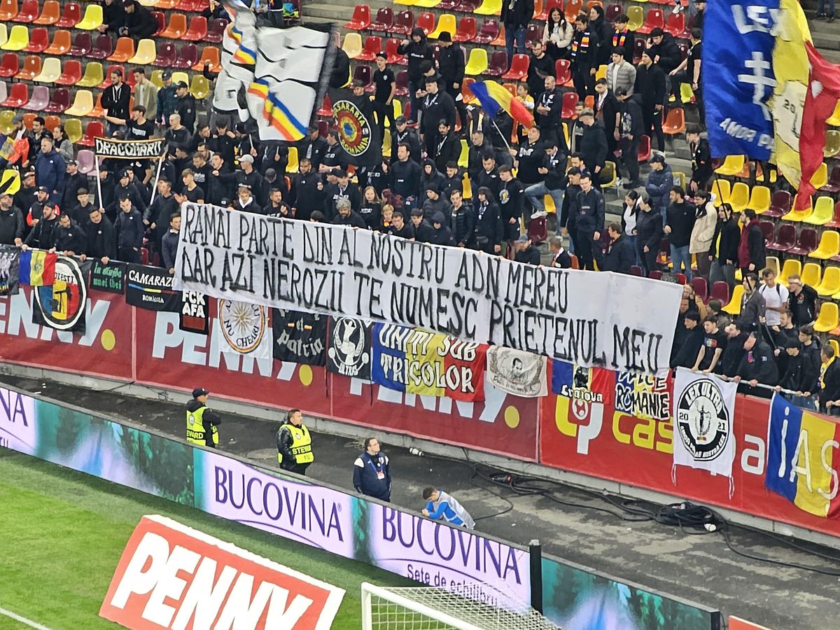 Galeriile s-au războit prin mesaje în Dinamo - Rapid » „Câinii” le-au luat fața giuleștenilor