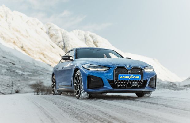Goodyear UltraGrip Performance 3 oferă acum cea mai extinsă gamă de anvelope de iarnă, cu 269 de dimensiuni, pentru mașini compacte, electrice și SUV-uri, și câștigă pentru al doilea an consecutiv la testul de iarnă ADAC