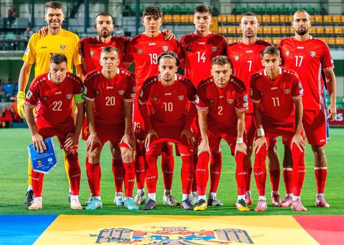 Ștefan Bodișteanu, cu numărul 10 / Sursă foto: Facebook@ Federația Moldovenească de Fotbal