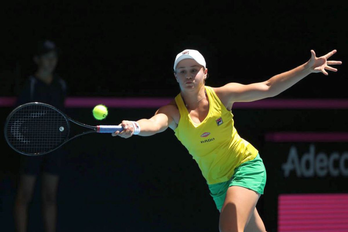 FINALA FED CUP, AUSTRALIA - FRANȚA // FOTO Rezultate incredibile în prima zi » Ashleigh Barty, victorie 6-0, 6-0! Și Mladenovic și-a „demolat” adversara