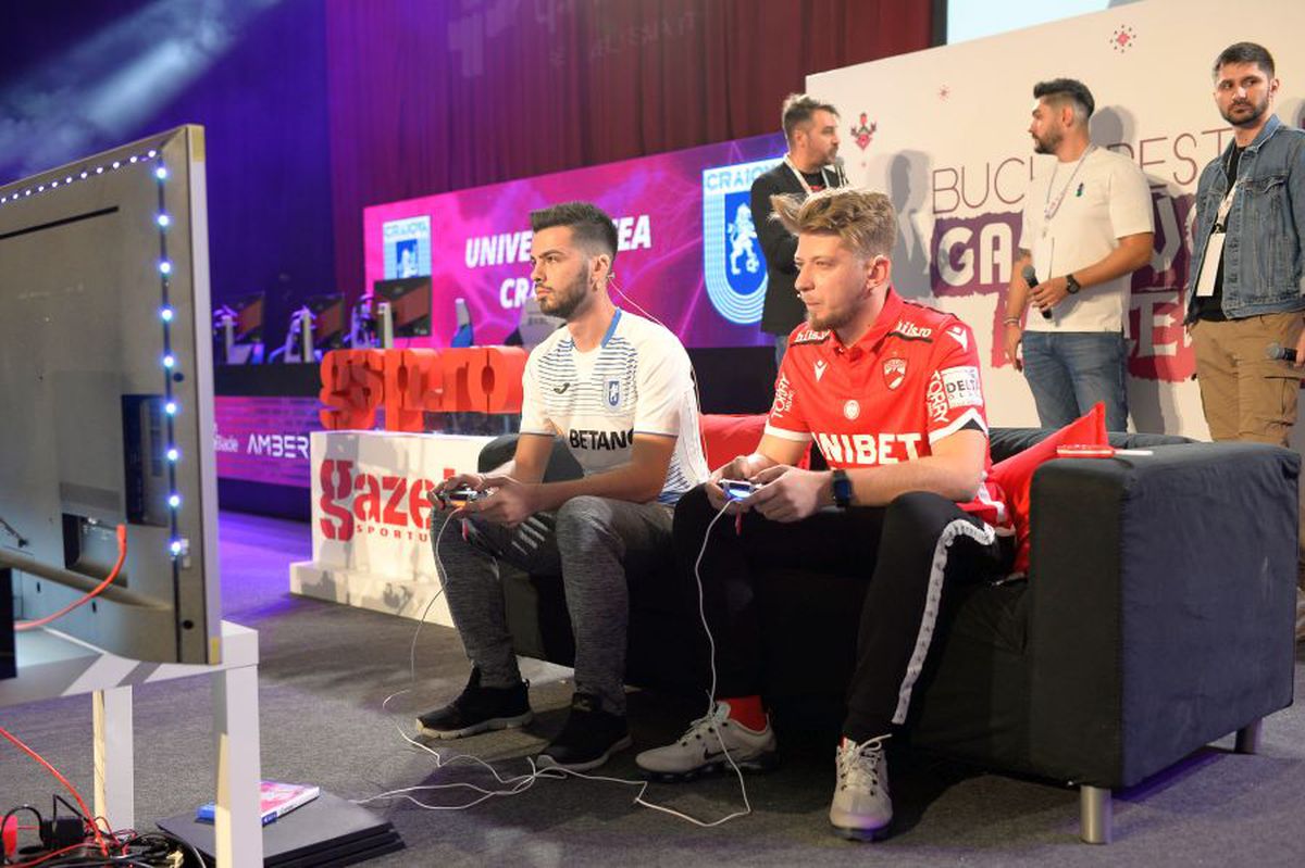 Bucharest Gaming Week // VIDEO + FOTO / Dinamo, umilită de Craiova și la FIFA 20! Meciul a fost transmis și comentat în direct la GSP Live