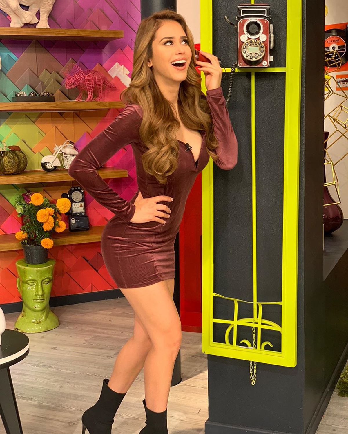 GALERIE FOTO Film porno pe contul celei mai sexy fane a lui Tigres? Autoritățile au intervenit!