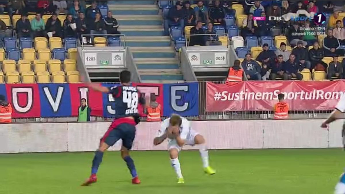 CHINDIA - CRAIOVA 1-1 // GALERIE FOTO Josip Ivancic l-a umplut de sânge pe Mihai Bălașa! Fotbalistul Chindiei văzut direct „ROȘU”