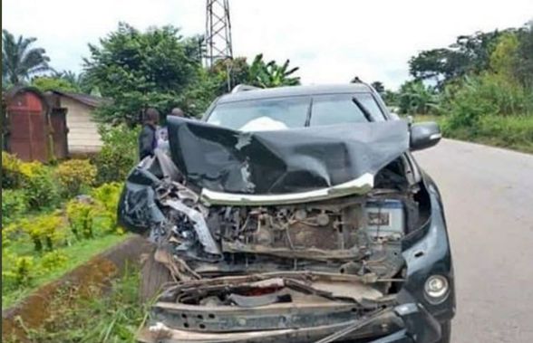 Samuel Eto'o, accident teribil în Camerun » A scăpat nevătămat după o ciocnire frontală