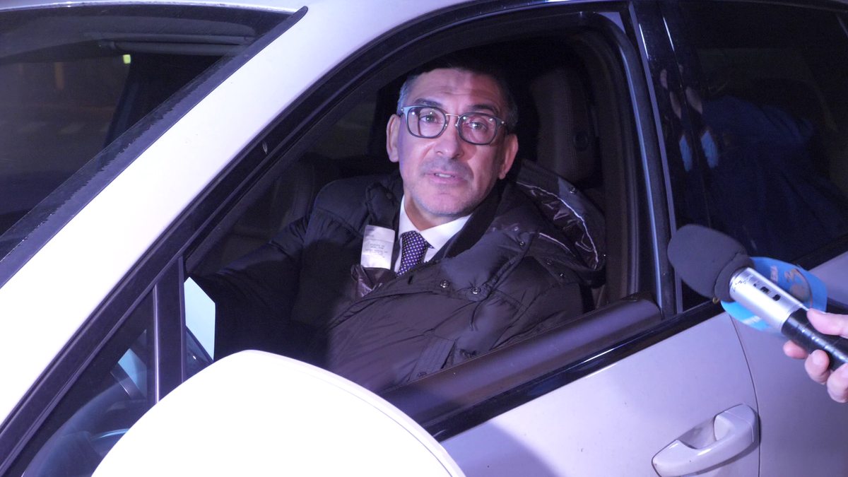 VIDEO + FOTO Ilie Dumitrescu, oprit de Poliție în București! Ce s-a întâmplat cu fostul internațional