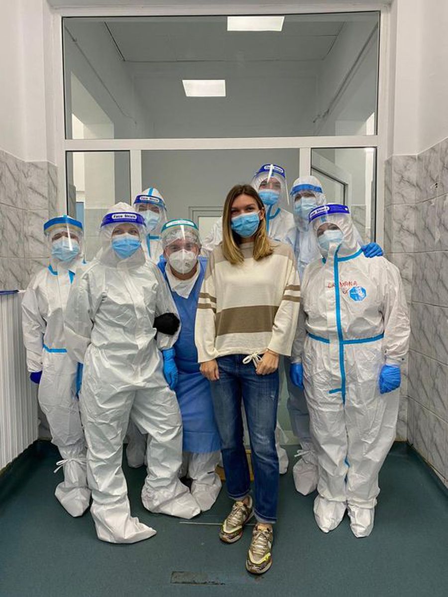 FOTO: Facebook @simonahalep Simona Halep, victima conspiraționiștilor, după ce s-a vindecat de coronavirus: „Și tu ai căzut în plasa lor? Ai luat câteva mii de euro”