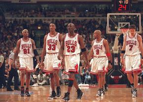 Scottie Pippen îl atacă din nou pe Michael Jordan și lansează o mega-dezbatere: „Vreau să fiu considerat cel mai bun jucător de baschet din toate timpurile” » Tu cine crezi că merită acest titlu?