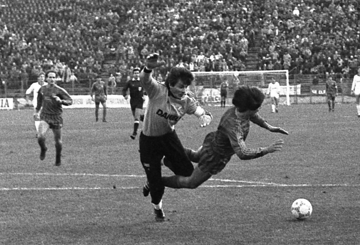33 de ani de la ultimul mare meci european al lui Belodedici la Steaua