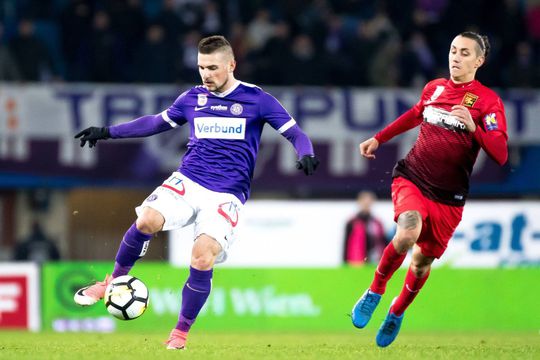 Petar Gluhakovic, la balon pentru Austria Viena // foto: Imago Images