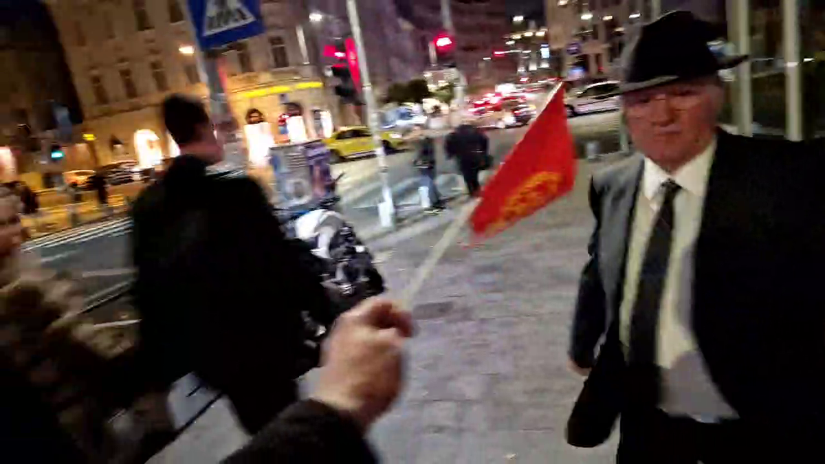 Dumitru Dragomir, conflict violent pe stradă cu protestatarul „Ceaușescu”