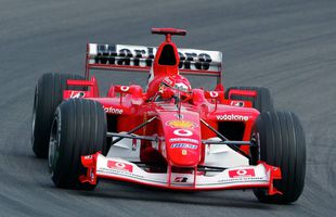 Un monopost făcut celebru de Schumacher se vinde pentru o sumă fabuloasă!