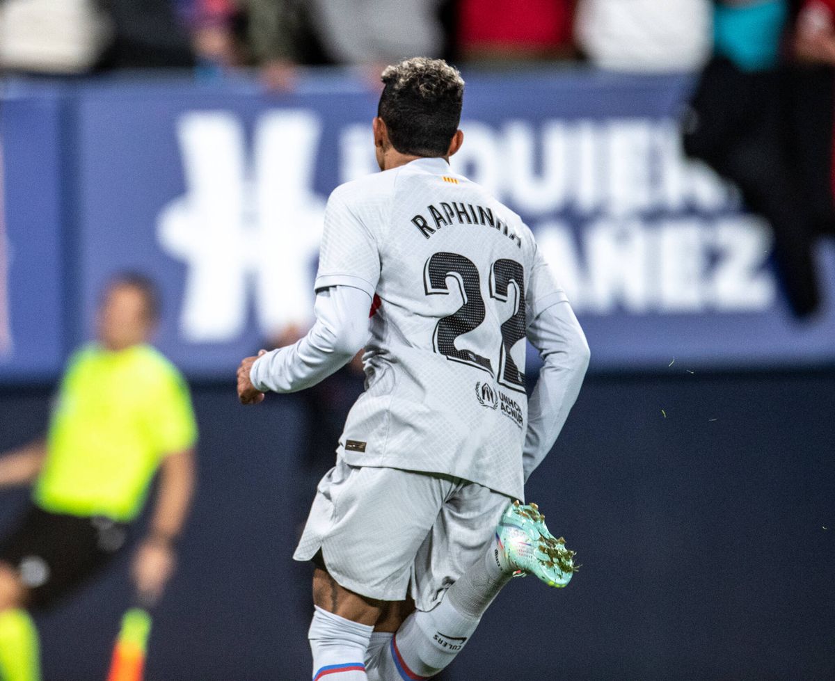 Gerard Pique se apără după ce a fost acuzat că l-a jignit pe arbitru » Ce susține că s-ar fi întâmplat, de fapt, la vestiare